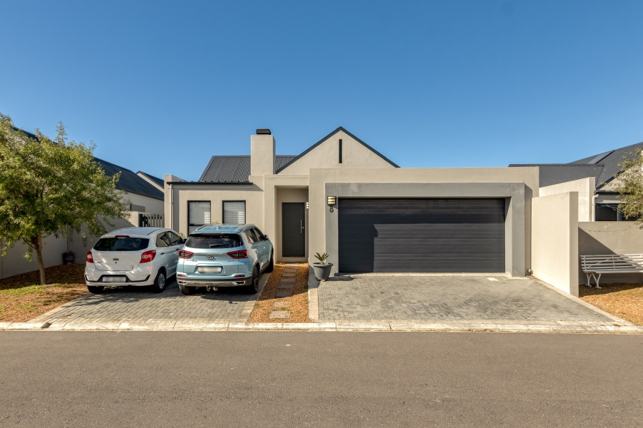 3 Bedroom Property for Sale in Aan de Wijnlanden Western Cape
